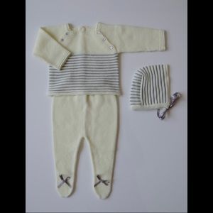 Baby Unisex knit set NEW